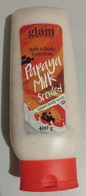 Glam Works Papaya Milk Scented Cream Body Scrub