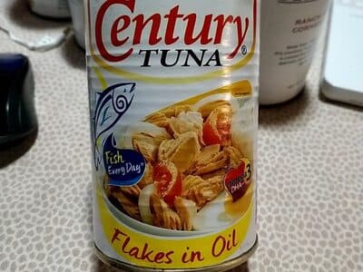 Century Tuna Flakes in Oil