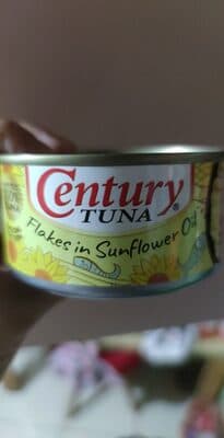 Century Tuna Flakes in Sunflower Oil