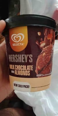 Selecta Hershey's Milk Chocolate with Almonds Ice Cream