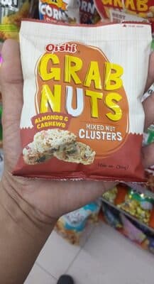 Oishi GRAB NUTS Mixed Nut Clusters