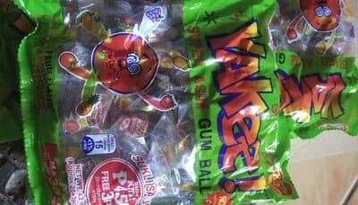 Yakee Super Asim Gum Ball