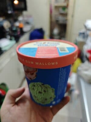 Big Scoop Bubble Gum Mallows Ice Cream