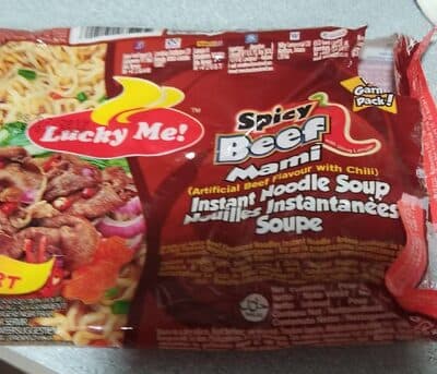 Lucky Me! Spicy BEEF Mami. Instant Noodle Soup