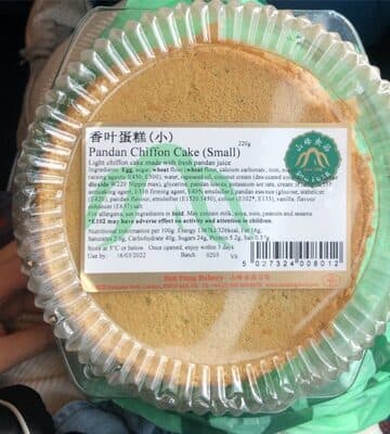 Pandan Chiffon Cake
