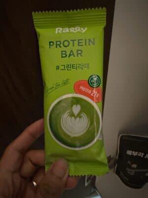Rally (Korean Brand) Matcha Latte Green Tea Latte Protein Bar