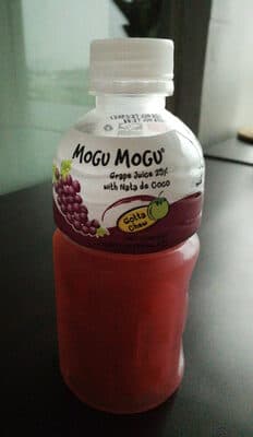Mogu Grape Flavored Drink with Nata de Coco